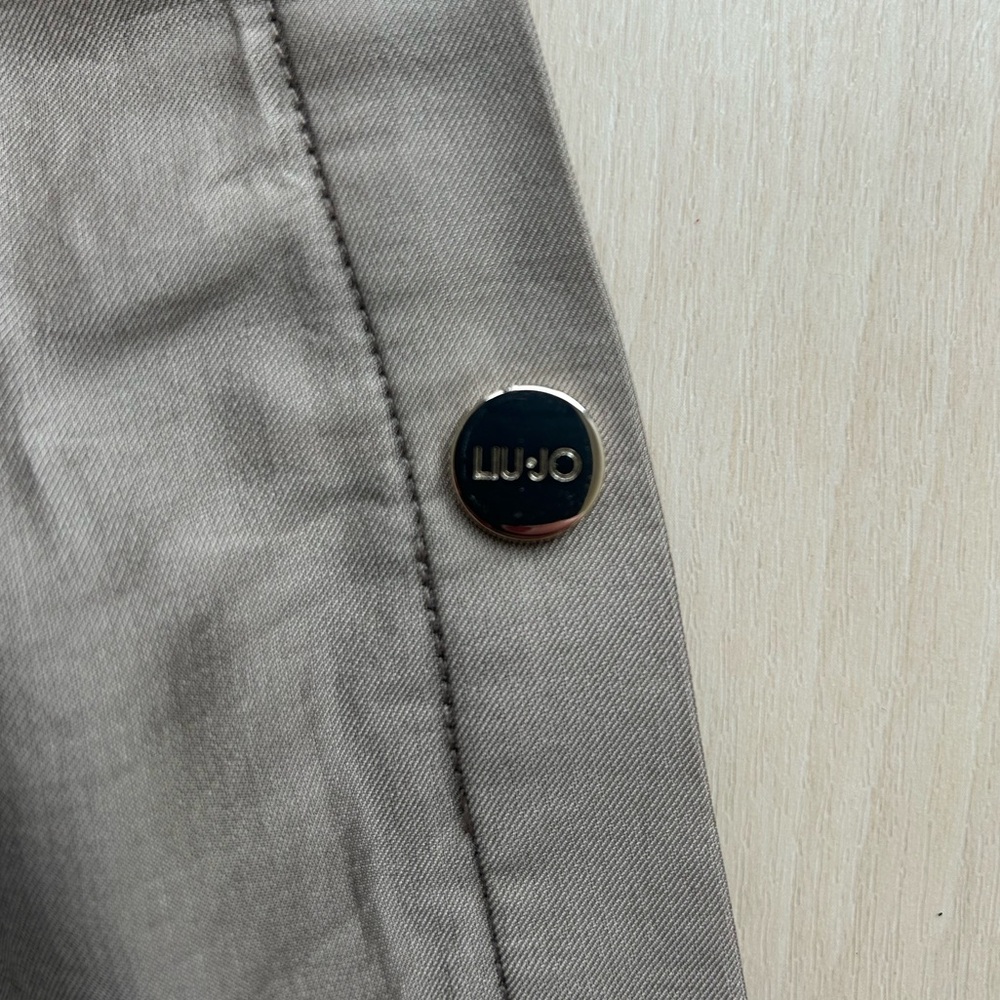 LIU JO Shorts - Picture 4 of 9